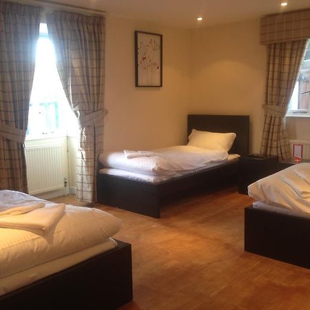 The Greyhound Cottage Chigwell Ngoại thất bức ảnh