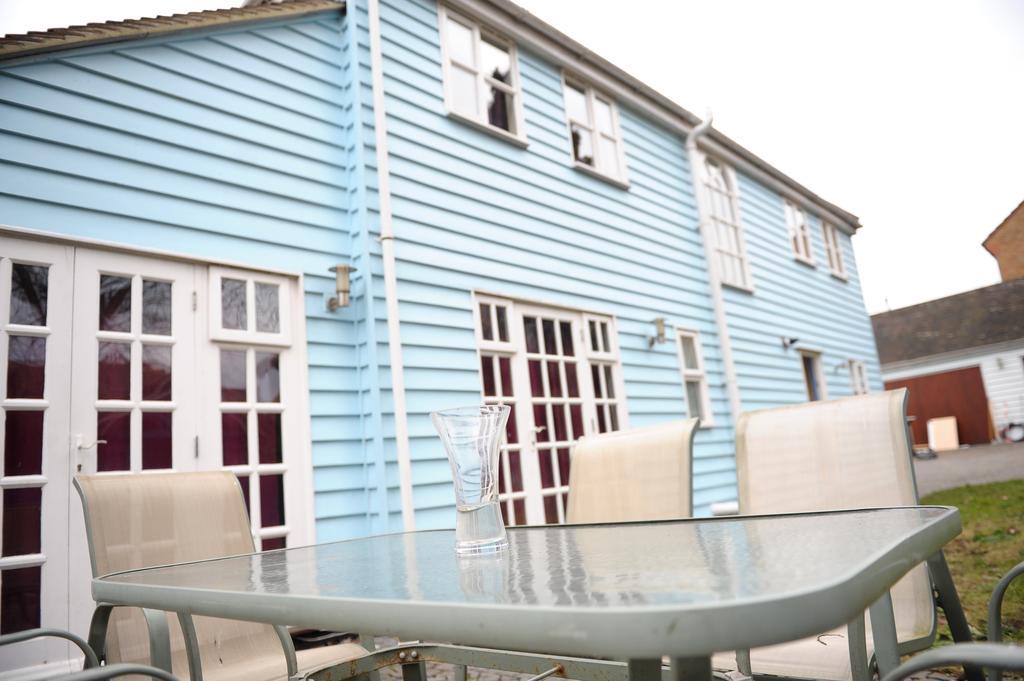 The Greyhound Cottage Chigwell Ngoại thất bức ảnh