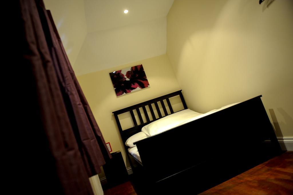 The Greyhound Cottage Chigwell Ngoại thất bức ảnh