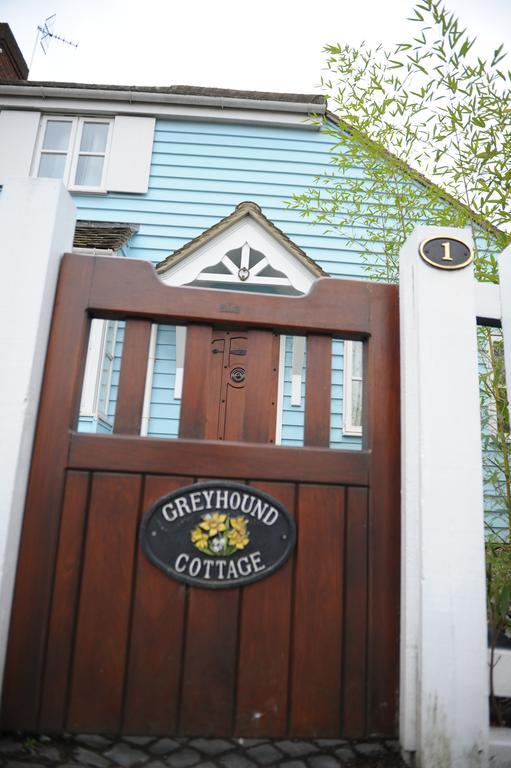 The Greyhound Cottage Chigwell Ngoại thất bức ảnh