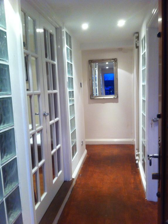 The Greyhound Cottage Chigwell Ngoại thất bức ảnh