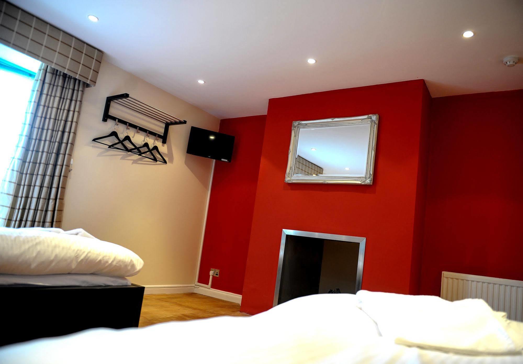 The Greyhound Cottage Chigwell Ngoại thất bức ảnh